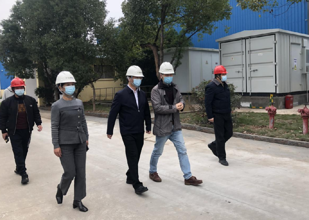 泉州市林業(yè)局局長(zhǎng)鄭進(jìn)錫一行蒞臨永安林業(yè)人造板廠參觀考察