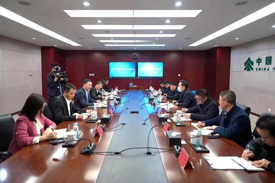 余紅輝會(huì)見麗水市委副書記、市長吳舜澤一行